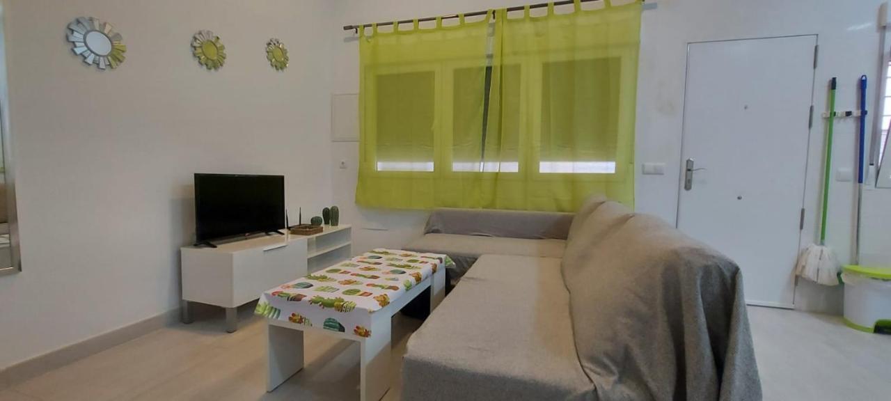 La Paloma Apartment Malaga Exterior photo
